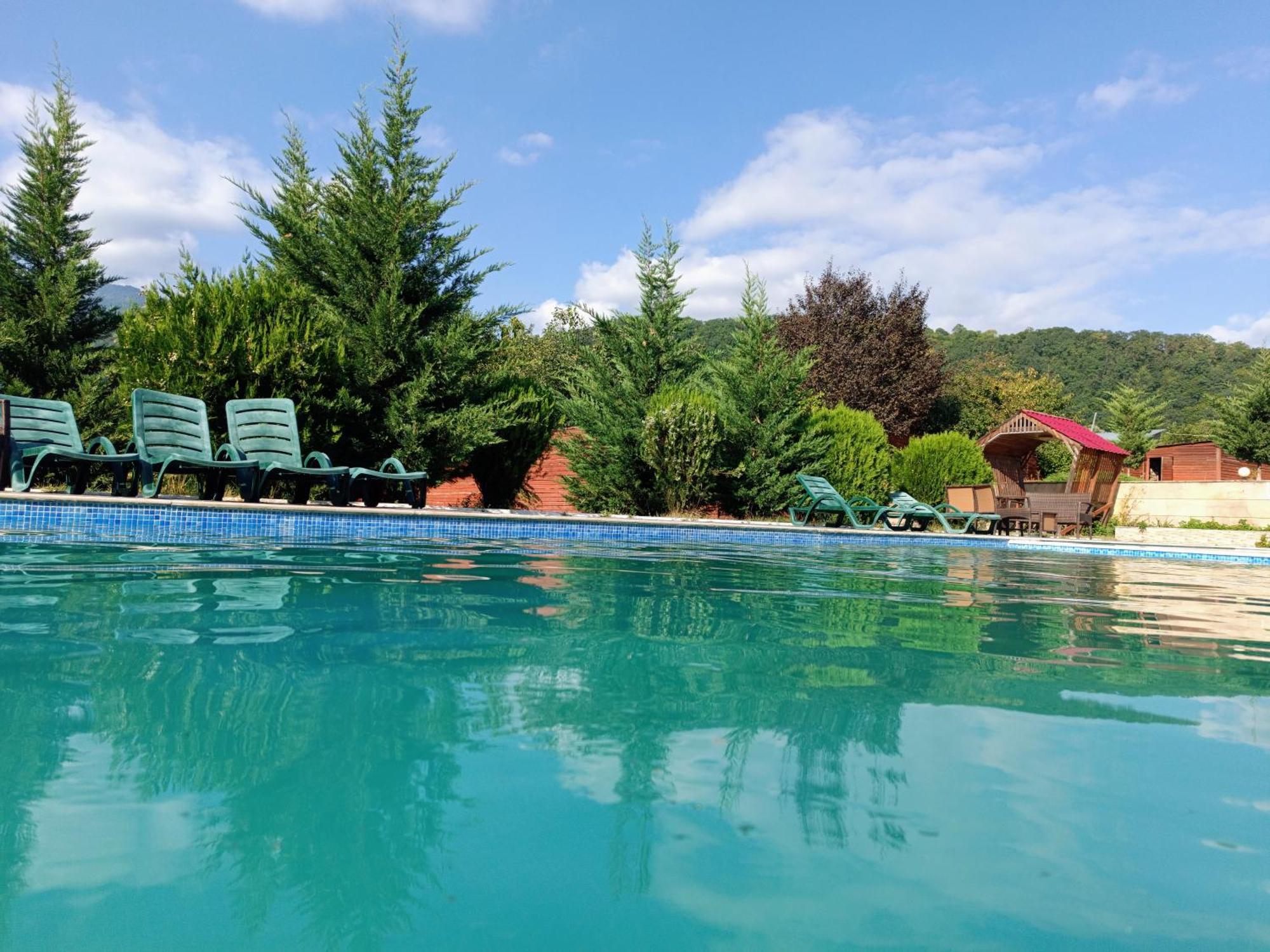Gabala Bliss Inn Hotel And Restaurant Buitenkant foto