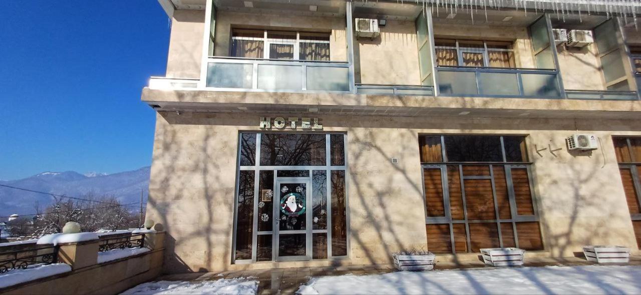 Gabala Bliss Inn Hotel And Restaurant Buitenkant foto
