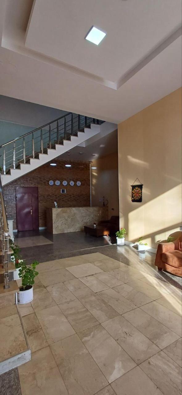 Gabala Bliss Inn Hotel And Restaurant Buitenkant foto