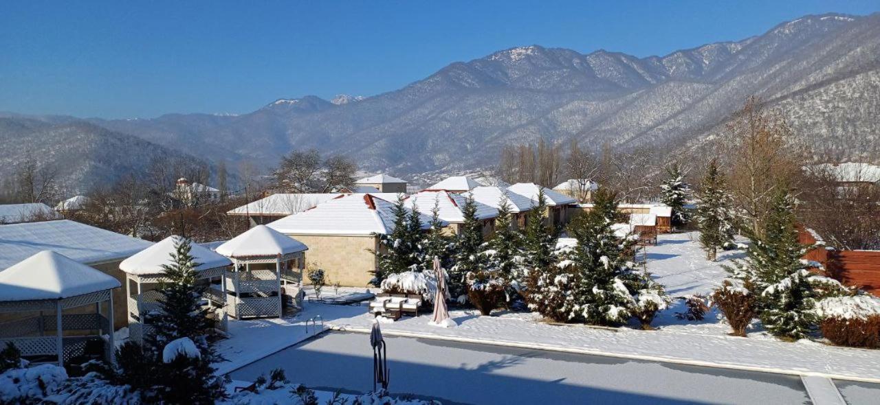 Gabala Bliss Inn Hotel And Restaurant Buitenkant foto