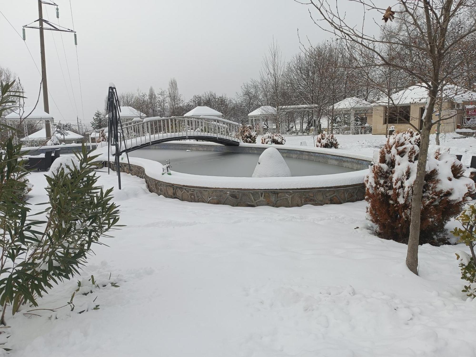 Gabala Bliss Inn Hotel And Restaurant Buitenkant foto
